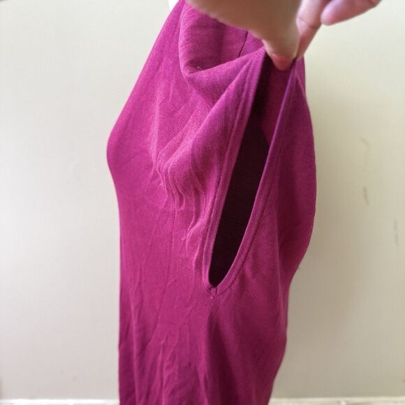 New York & Company Women's Oversize Silk Blend Pullover Vneck Sweater Magenta XS - Picture 12 of 15